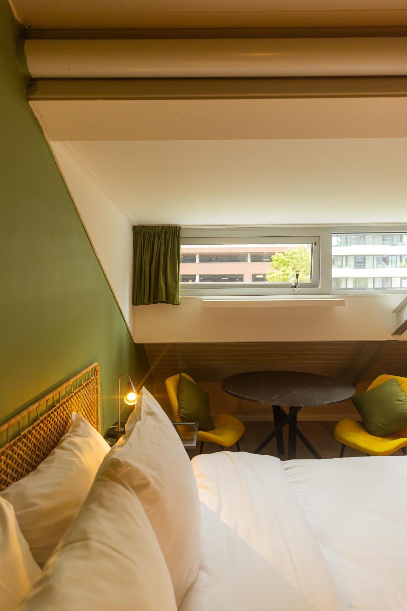 FLOATS by H2OTEL Rotterdam Bagian luar foto