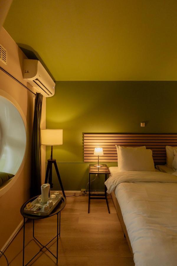 FLOATS by H2OTEL Rotterdam Bagian luar foto