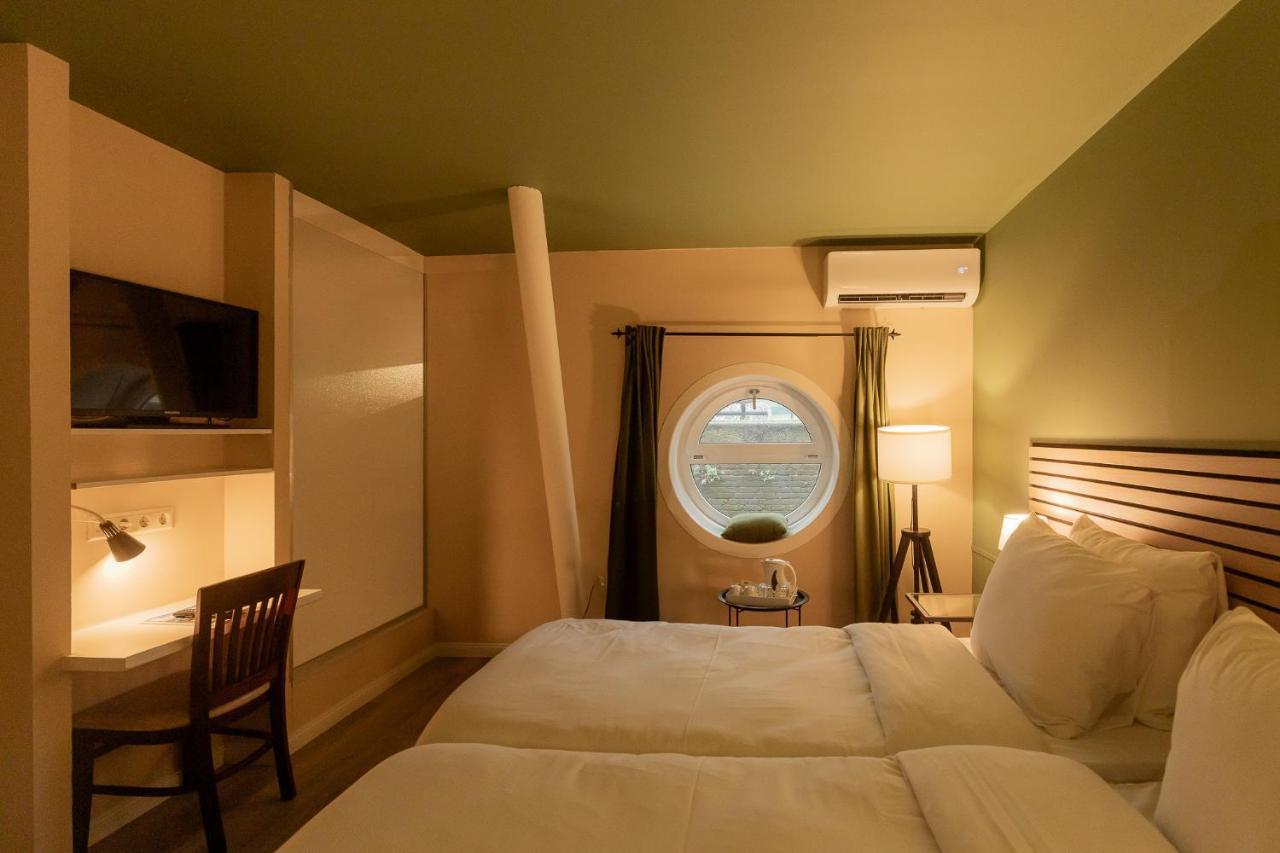 FLOATS by H2OTEL Rotterdam Bagian luar foto