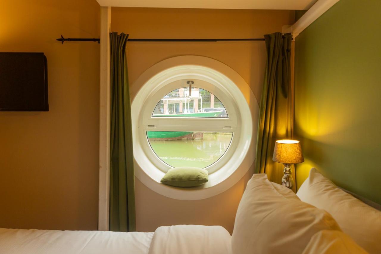 FLOATS by H2OTEL Rotterdam Bagian luar foto